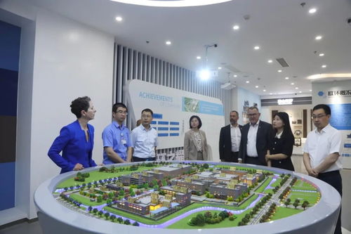 德国黑森州经济部外贸司司长曼迪·帕斯托尔博士一行赴联环药业考察交流，深化中德经贸合作