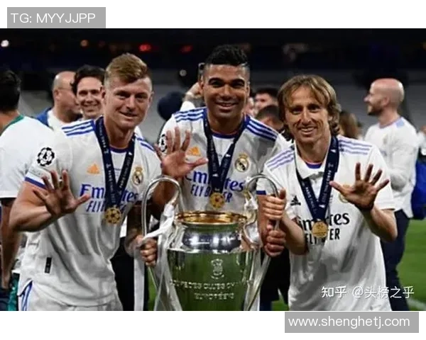 全球顶级足球球星月薪揭秘 看看他们的收入差距有多大 全球顶级足球球星月薪揭秘 看看他们的收入差距有多大