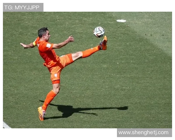 天下足球世界杯十大球星盘点 足坛传奇人物的辉煌时刻与非凡成就