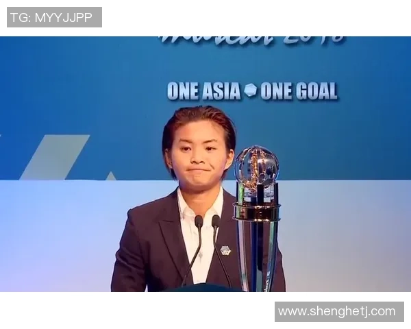 山东足球球星的崛起与发展：从本土英雄到世界舞台的传奇故事