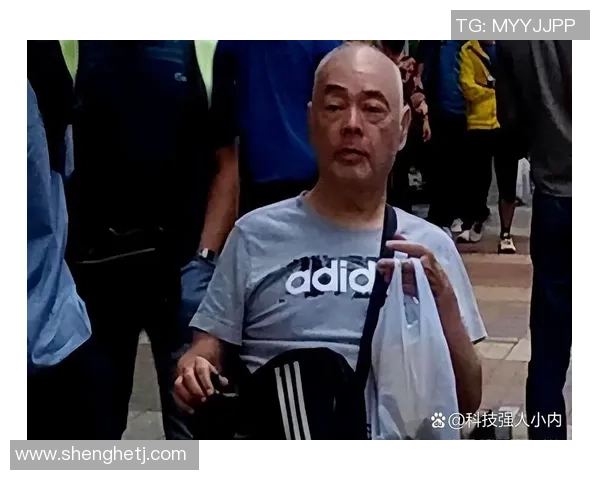 聚焦退役足球球星老年生活状态与他们的精神世界探索